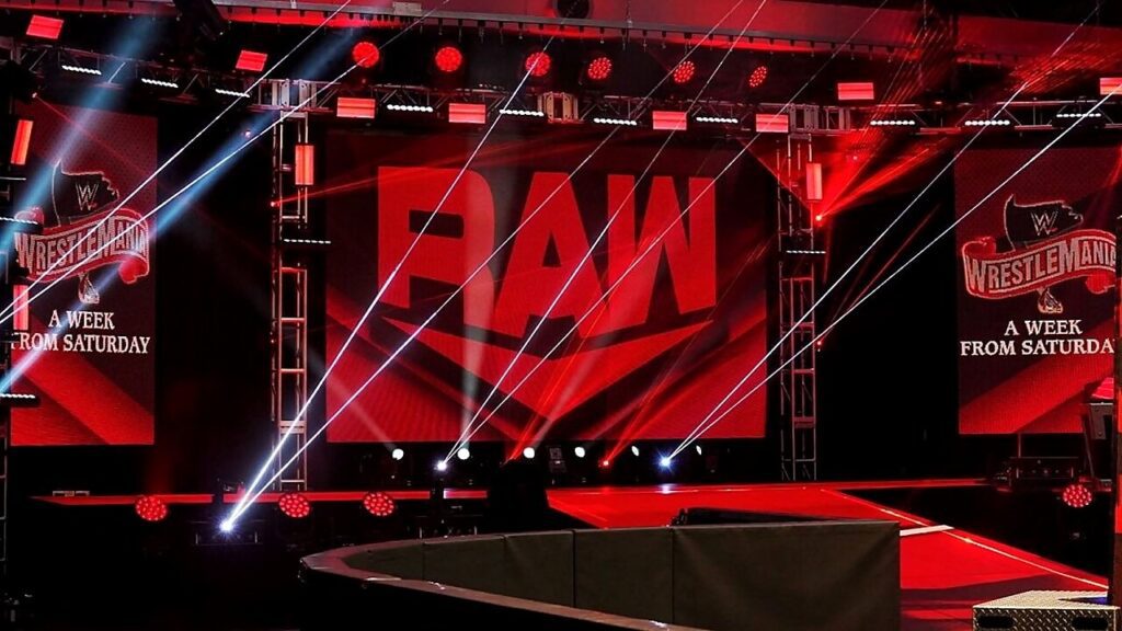 RESEM98375wwe rawMJ3ityMwjuS WWE will change the sets of Raw and SmackDown Soon -wrestling unseen