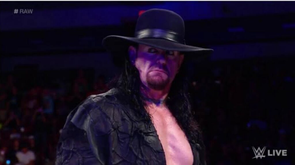 20211125 182125 The Undertaker shrugs off the idea that current AEW Superstars dressed like him